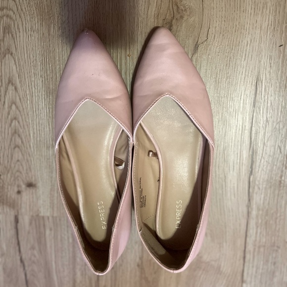 Express Pink Flat shoes Size 7M - Picture 1 of 5